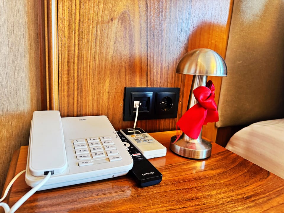 Deluxe Room, Sea View | Premium bedding, down comforters, memory foam beds, free minibar