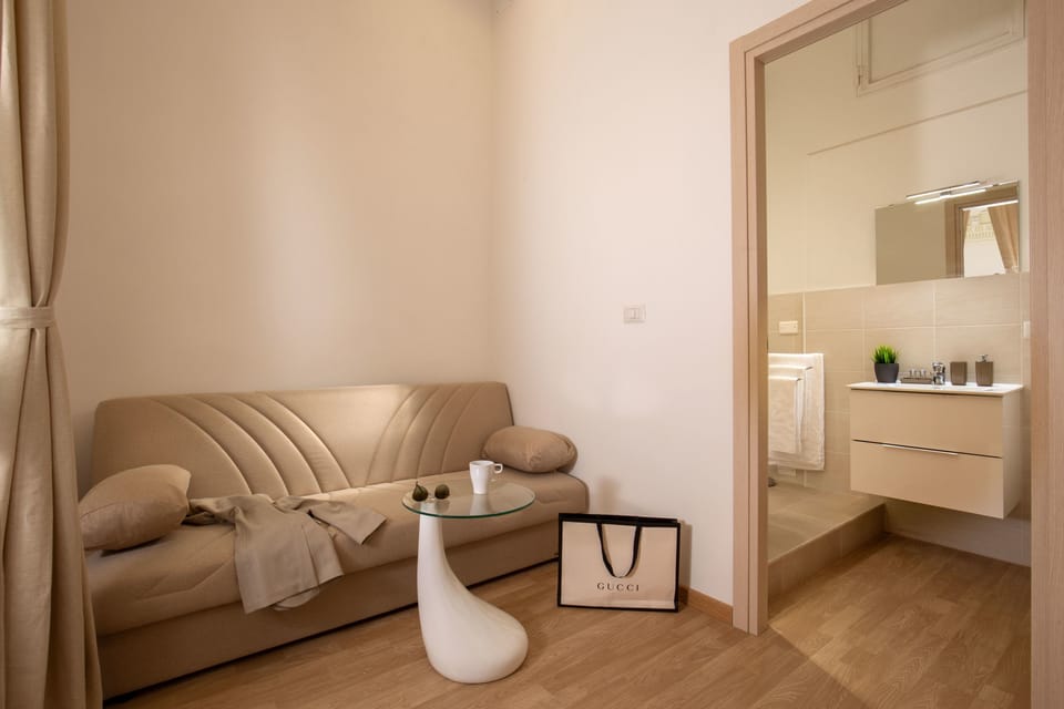 Standard Triple Room | Hypo-allergenic bedding, memory foam beds, desk, iron/ironing board