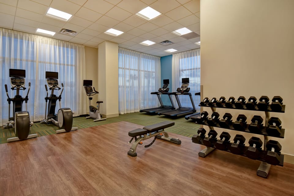 Holiday Inn Express & Suites Galveston Beach by IHG Hotel in Galveston Island