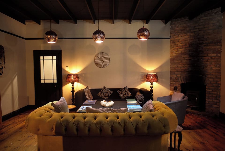 Superior Double Room | Premium bedding, in-room safe, WiFi (free), bed sheets