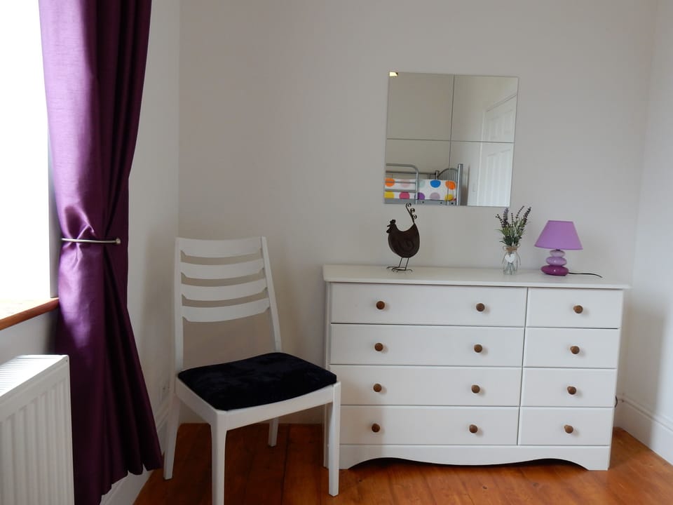 All 5 bedrooms have plenty of wardrobe and general storage space ...