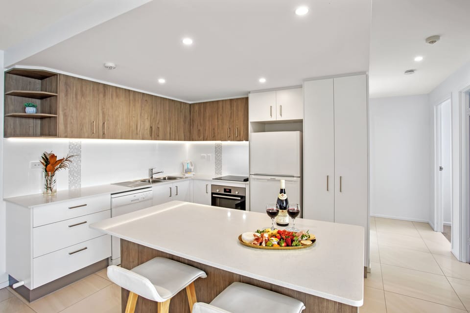 Panoramic Apartment, 2 Bedrooms, Ocean View | Private kitchen | Full-size fridge, microwave, electric kettle, toaster