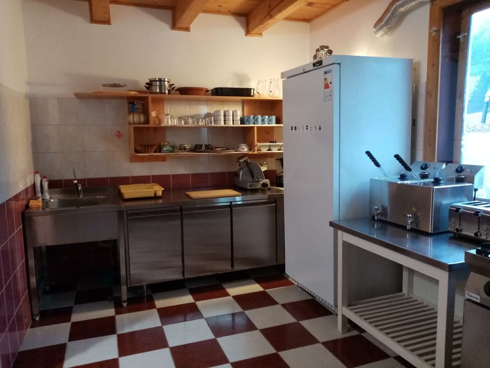 Shared kitchen facilities