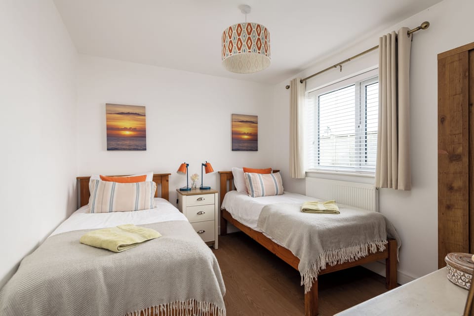 Beach Retreat With Parking Near the Sea House in Whitstable