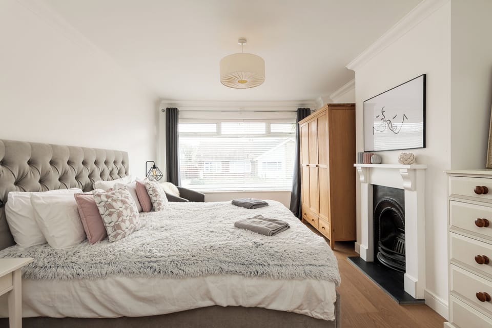 Beach Retreat With Parking Near the Sea House in Whitstable