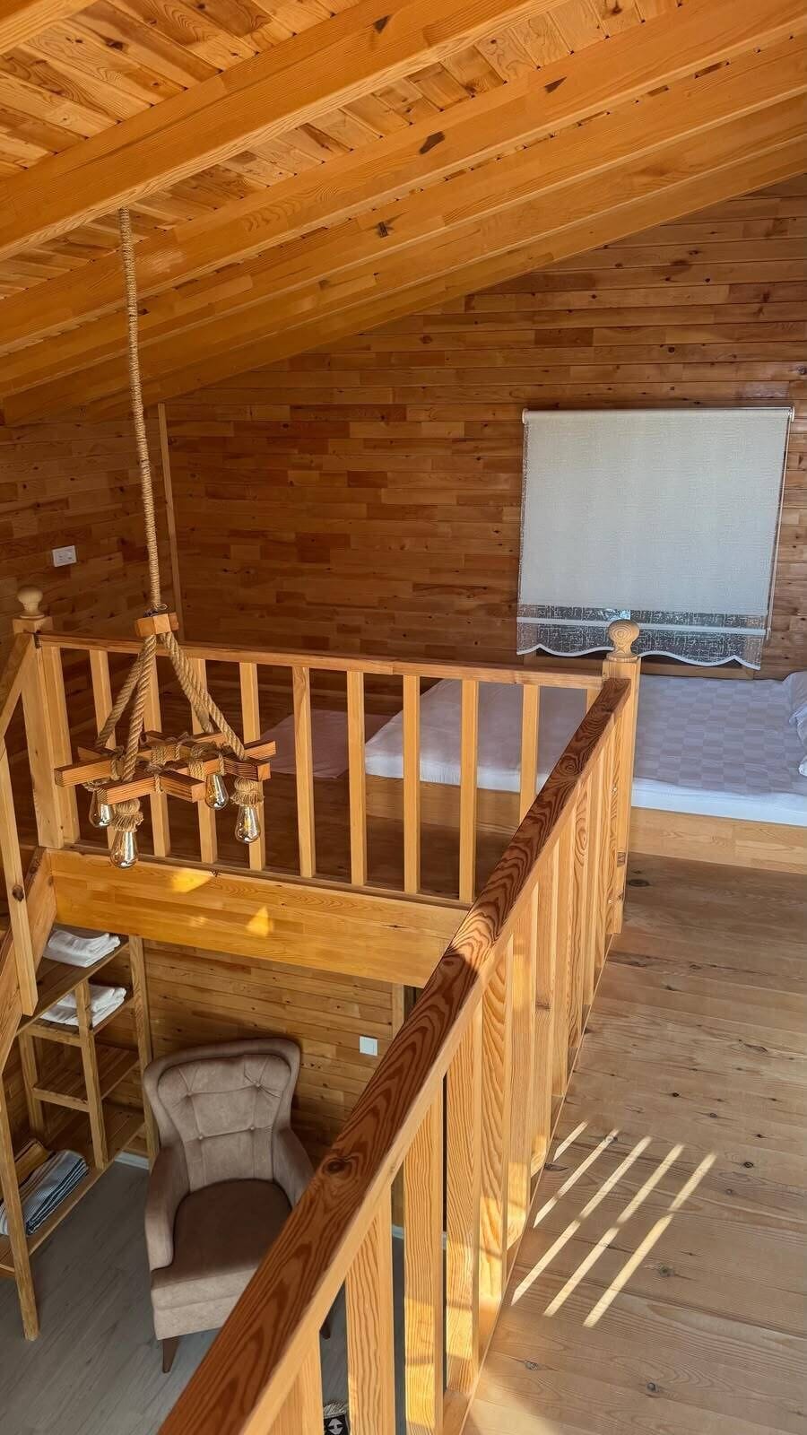1 bedroom, soundproofing