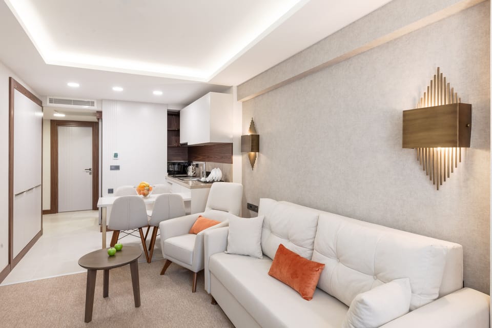 Apartment, 1 Bedroom | Living room | 40-inch LED TV with satellite channels, TV