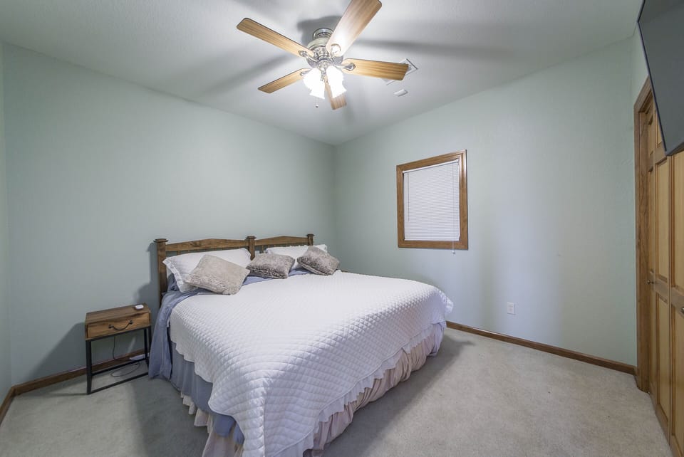 King Bedroom