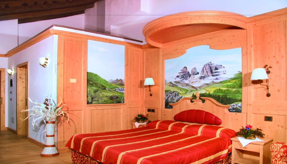 Economy Double Room | Minibar, in-room safe, free WiFi