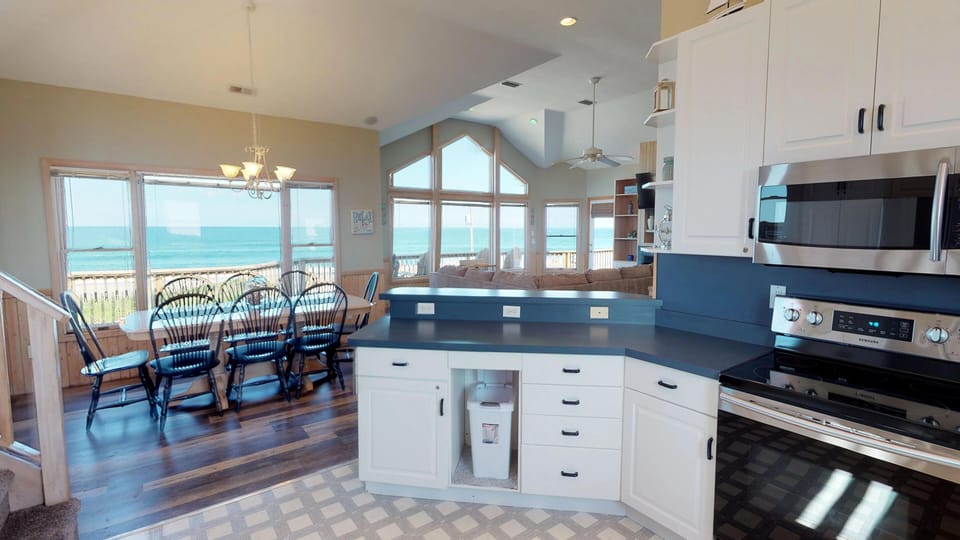 VIEWS from the kitchen - VIEWS from the kitchen
