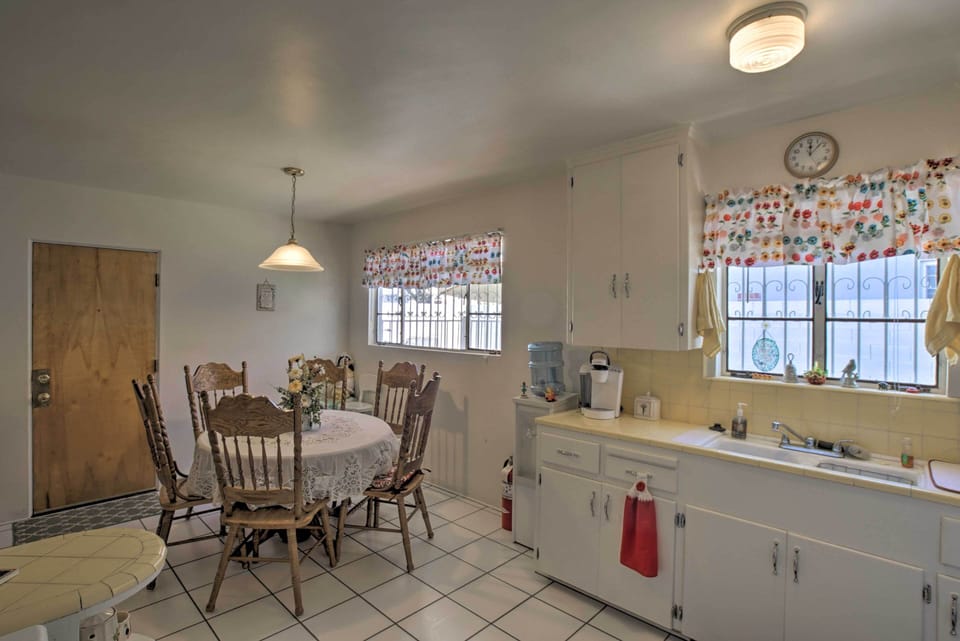 Well-Equipped Kitchen