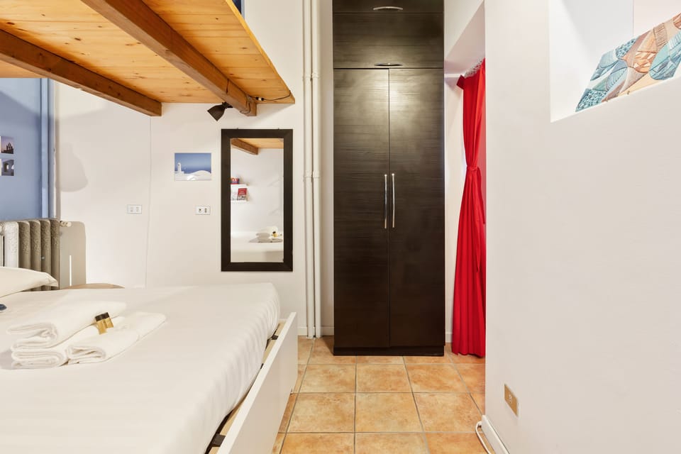 Apartment, 1 Bedroom, Non Smoking | 1 bedroom, iron/ironing board, free WiFi, bed sheets