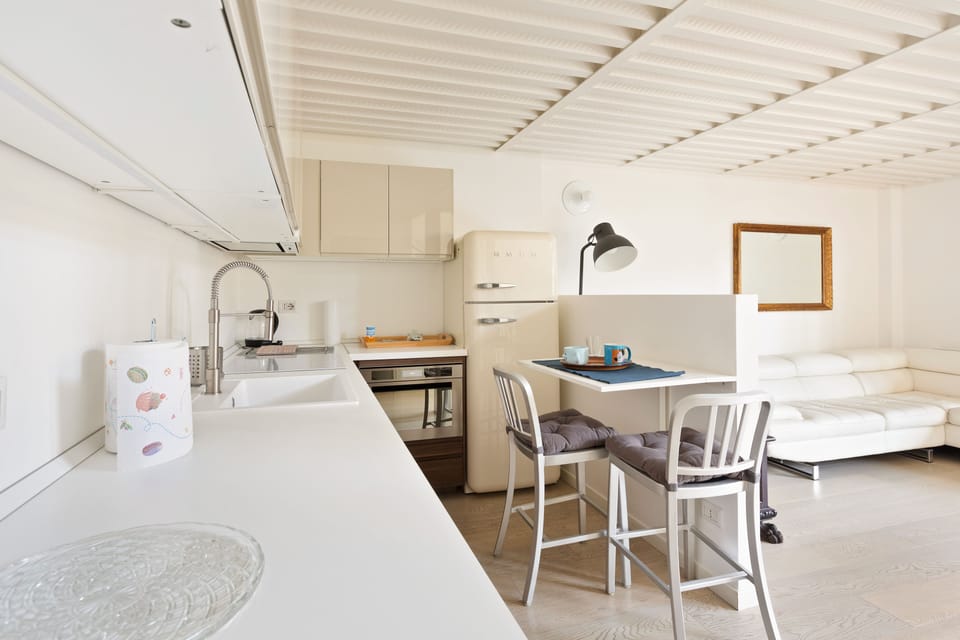 Apartment, 1 Bedroom | In-room dining