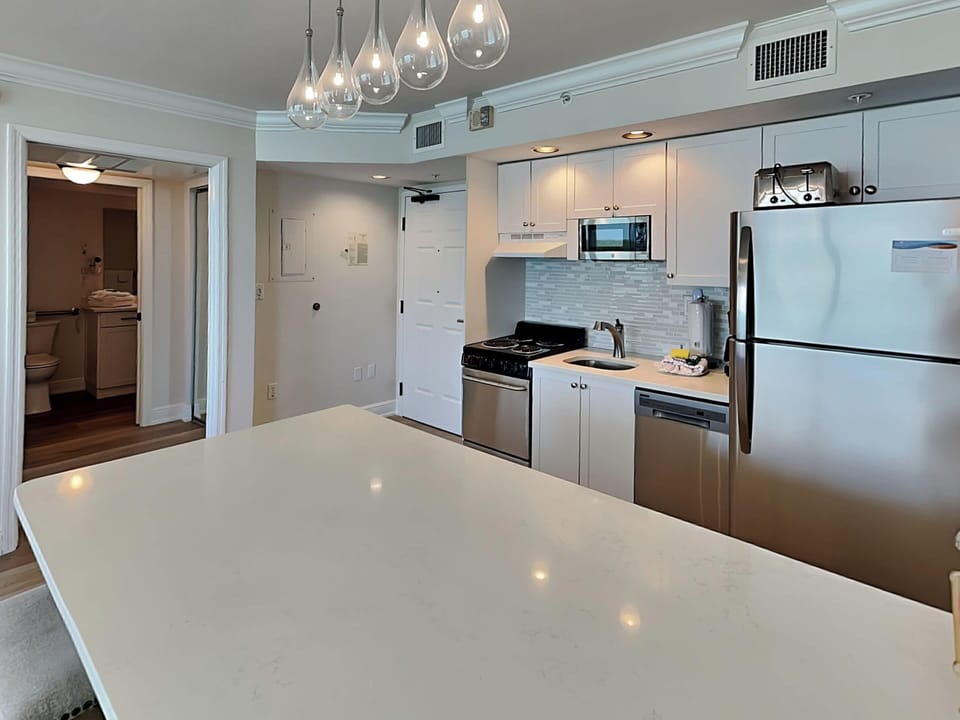 Condo (1 Bedroom) | Property amenity
