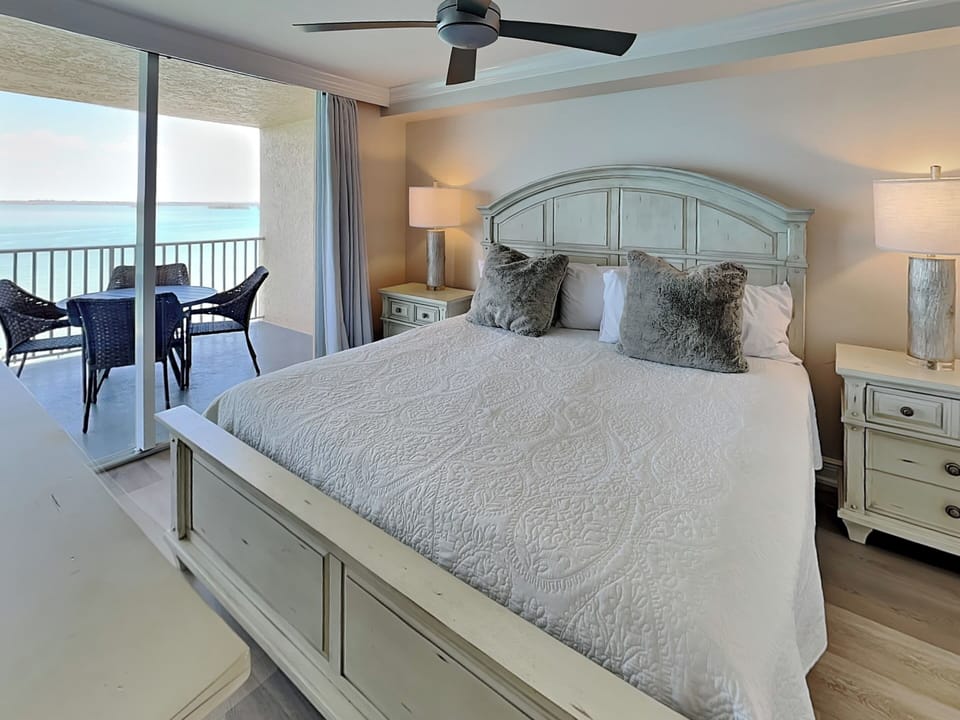 Lovers Key Resort 403 by Distinctive Beach Rentals Apartment in Bonita Springs