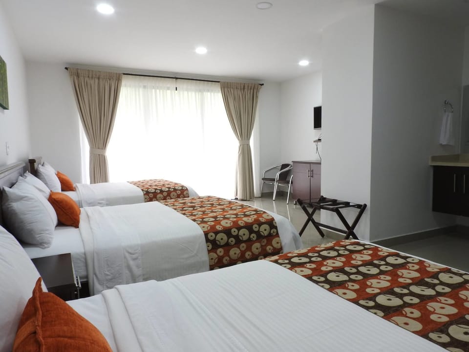 In-room safe, free WiFi, bed sheets