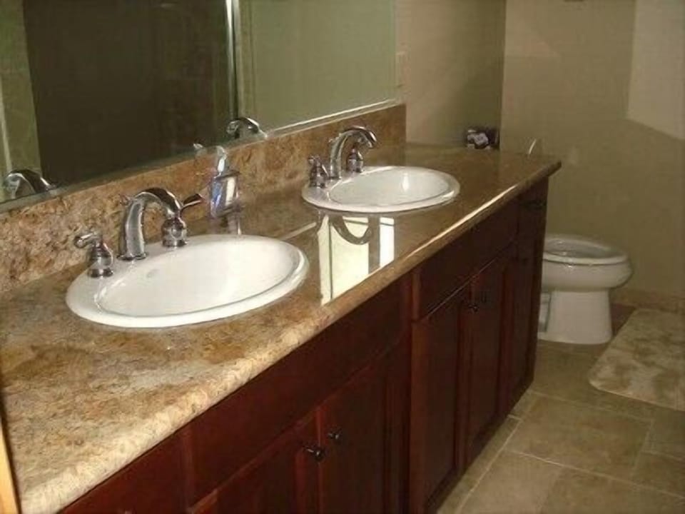 Guest Bath - 2 sinks all Granite