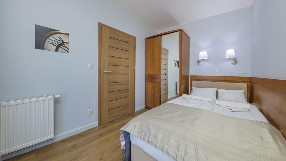 Apartment (13) | 1 bedroom, iron/ironing board, free WiFi, bed sheets