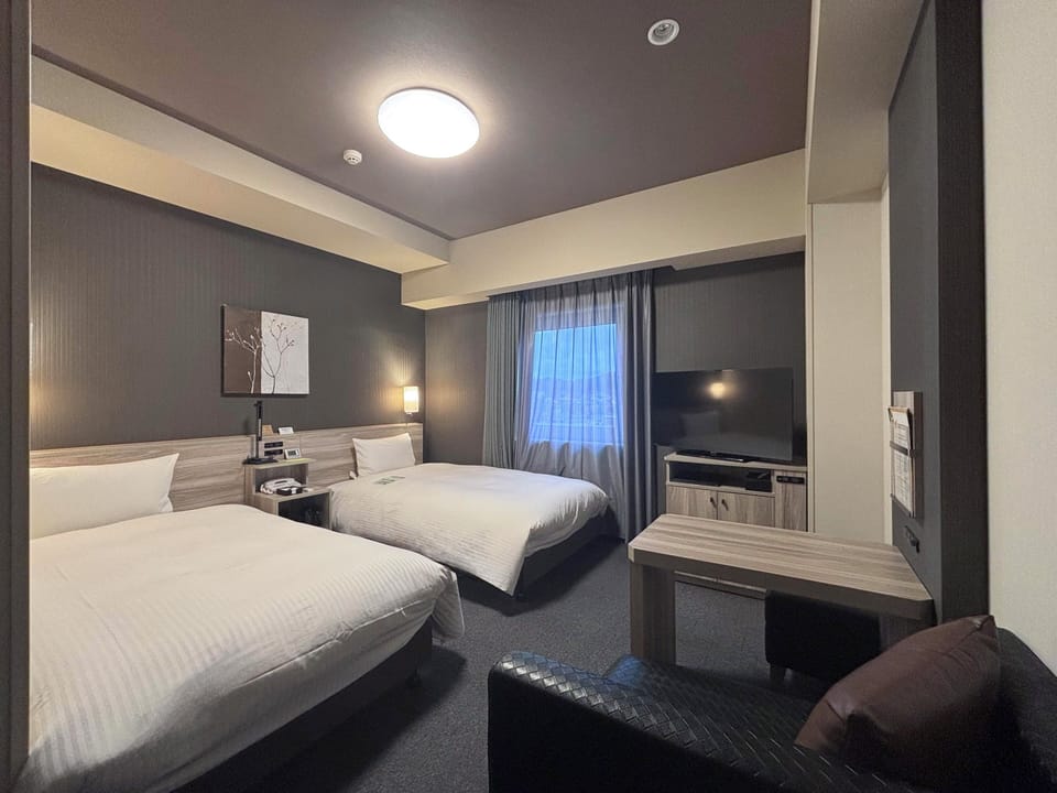 Desk, WiFi (free), bed sheets