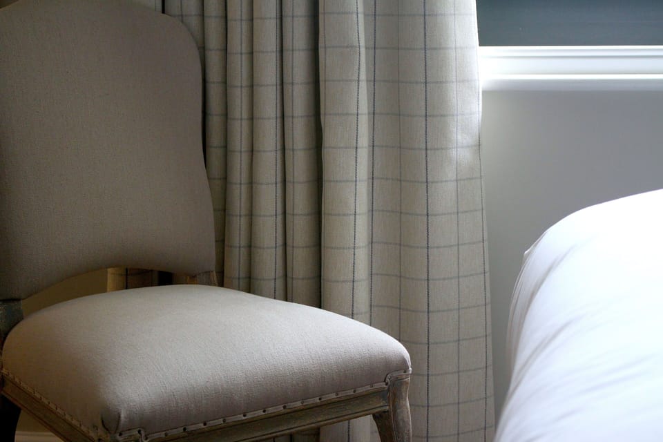 Deluxe Double Room with Bath | In-room safe, desk, blackout drapes, iron/ironing board
