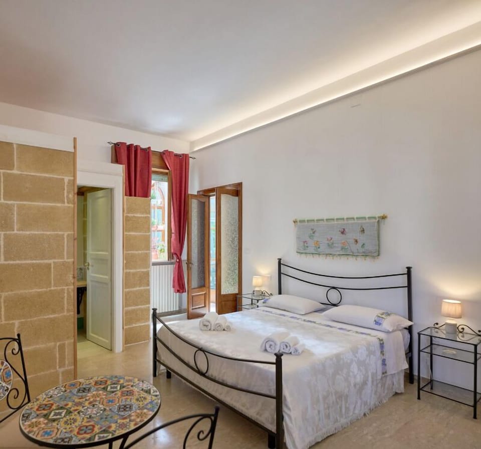 Basic Triple Room (Speronella) | Free WiFi