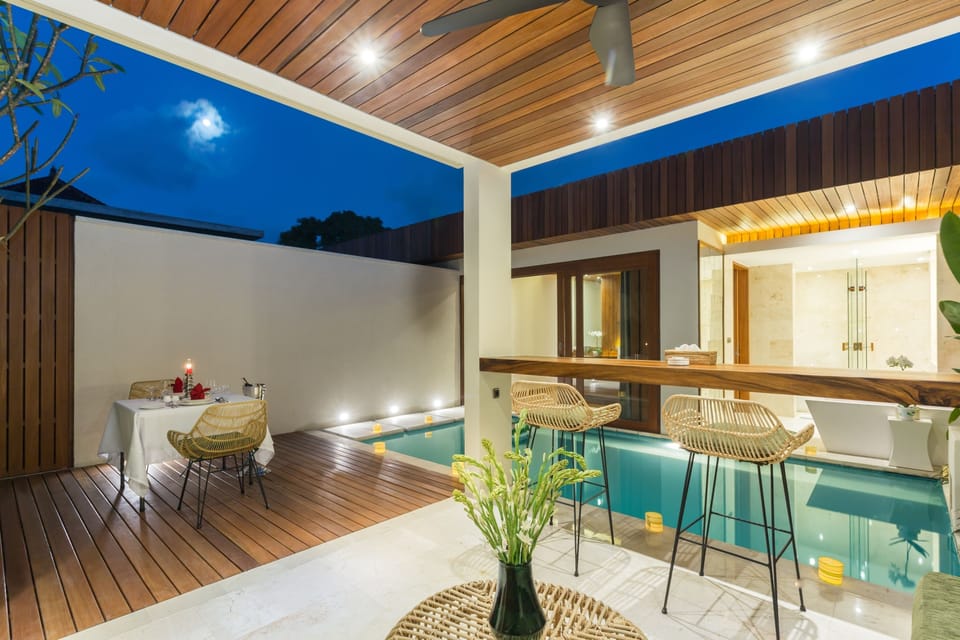 1 Bedroom Pool Villa | Living area | Flat-screen TV
