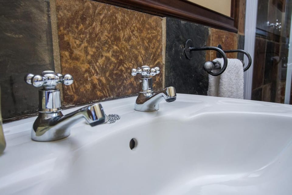 Free toiletries, towels