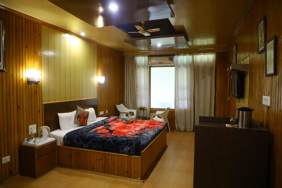 Soundproofing, iron/ironing board, free WiFi, bed sheets