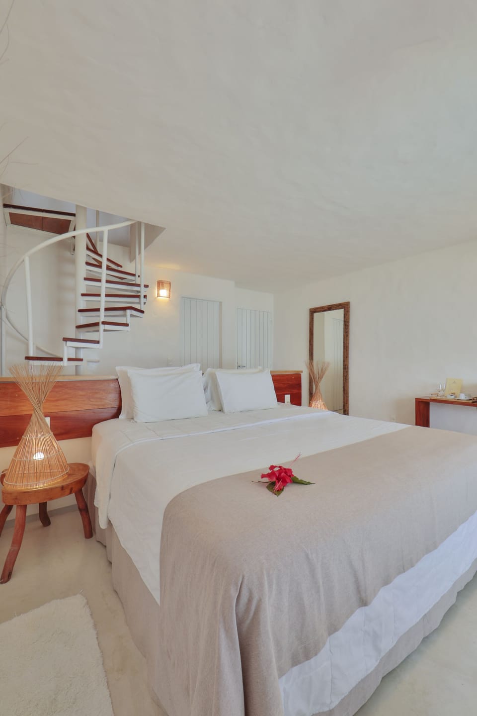 Suíte Vista Mar Deluxe Lages | Minibar, iron/ironing board, free WiFi, bed sheets
