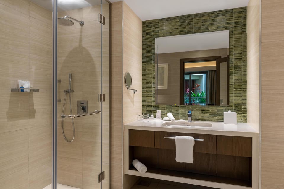 Rainfall showerhead, free toiletries, hair dryer, bathrobes