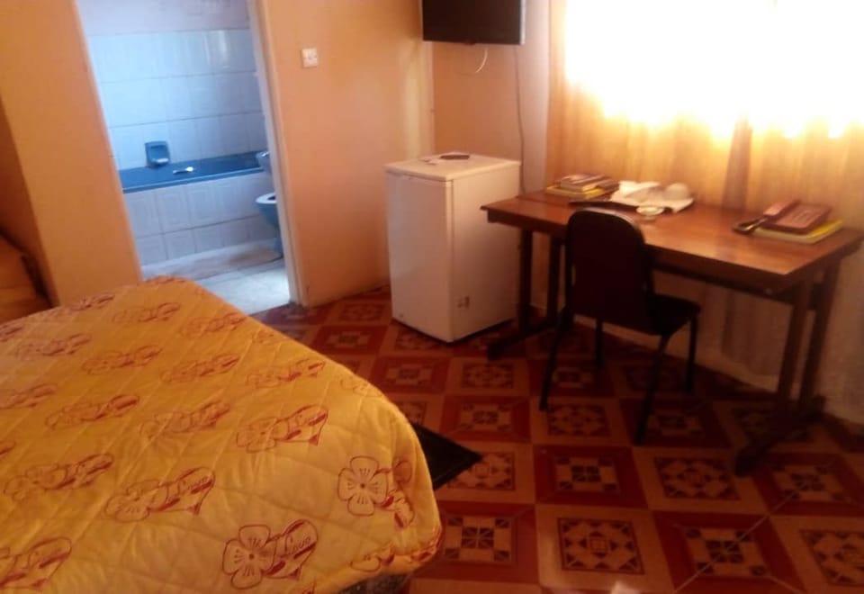 Standard Twin Room | Premium bedding, minibar, iron/ironing board, cribs/infant beds
