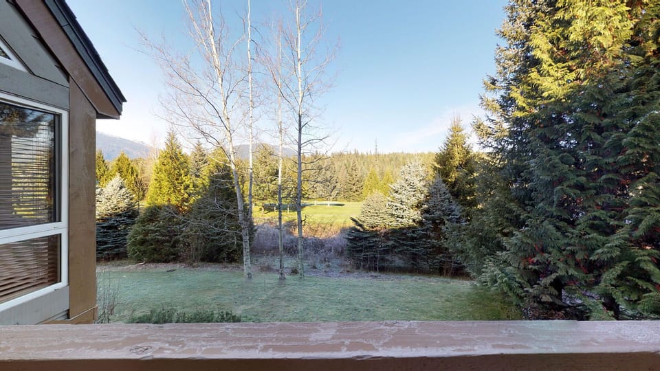 Take in panoramic views of the lush fairways and surrounding alpine forest.