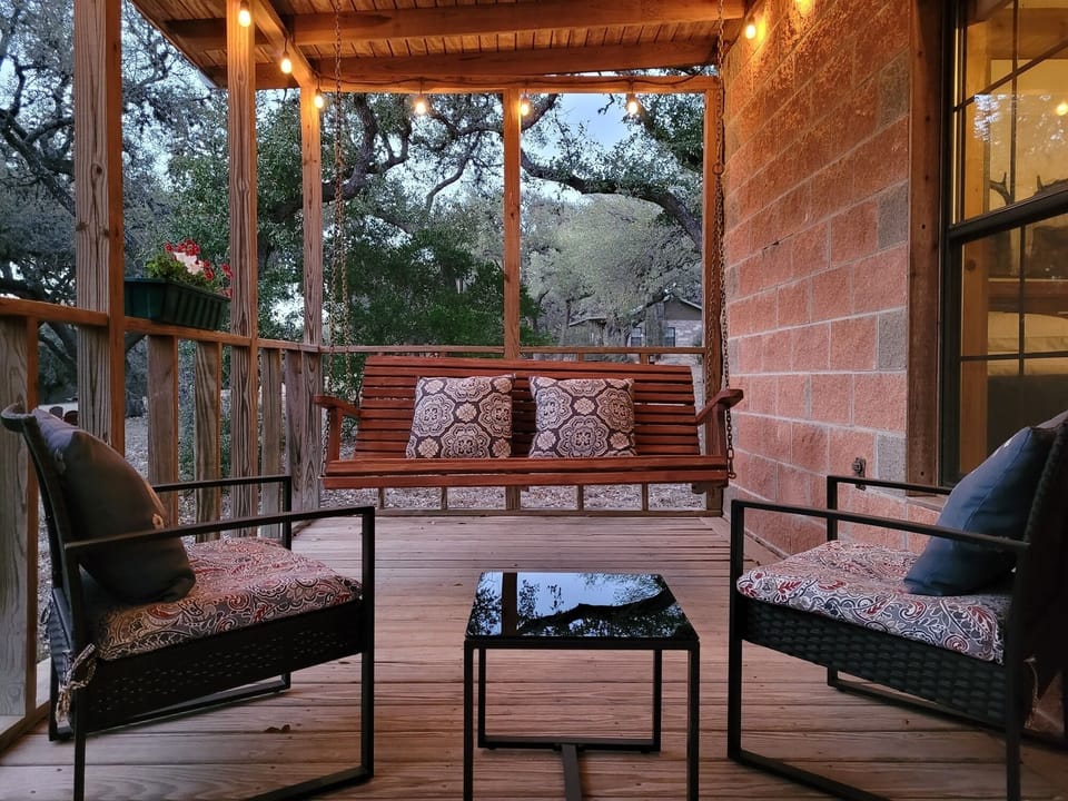 Porch swing!