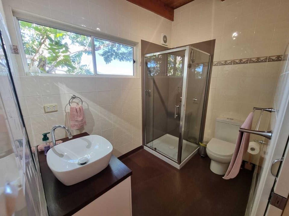 Clandulla Cottages Farm Stay in Queensland