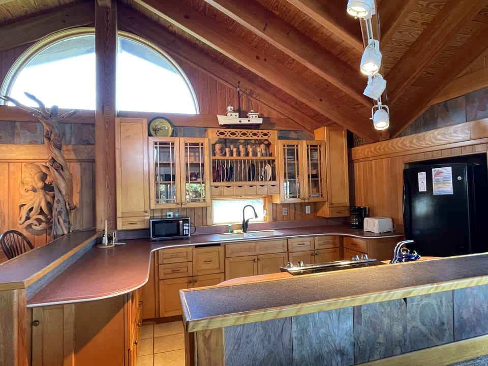 Kitchen, Third Floor