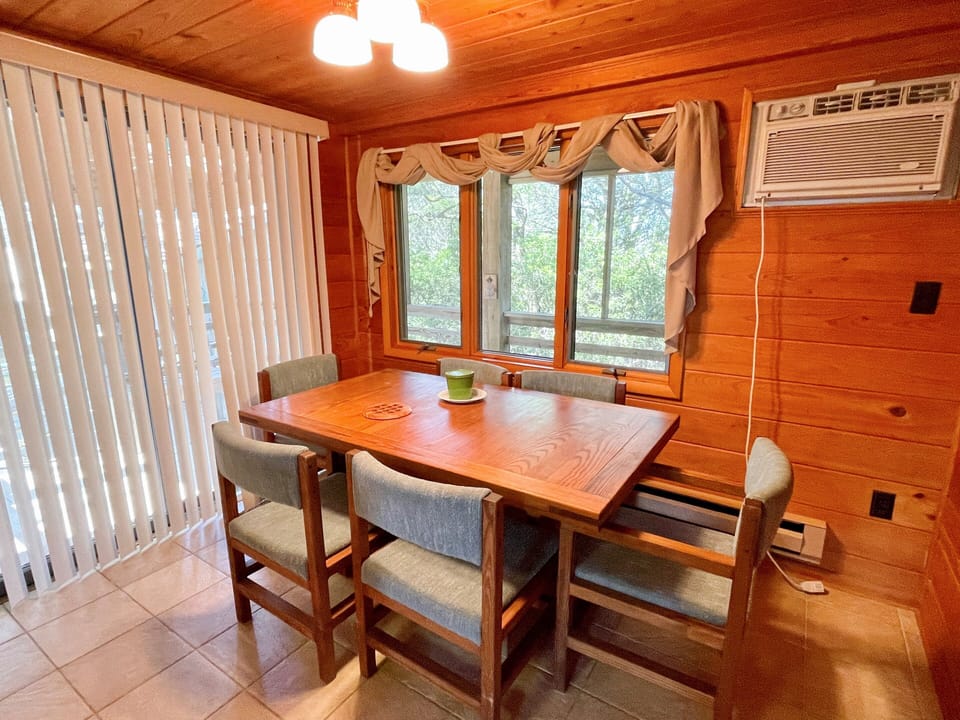 Dining Area, First Floor