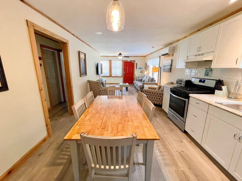 Kitchen and Dining (alternate view)