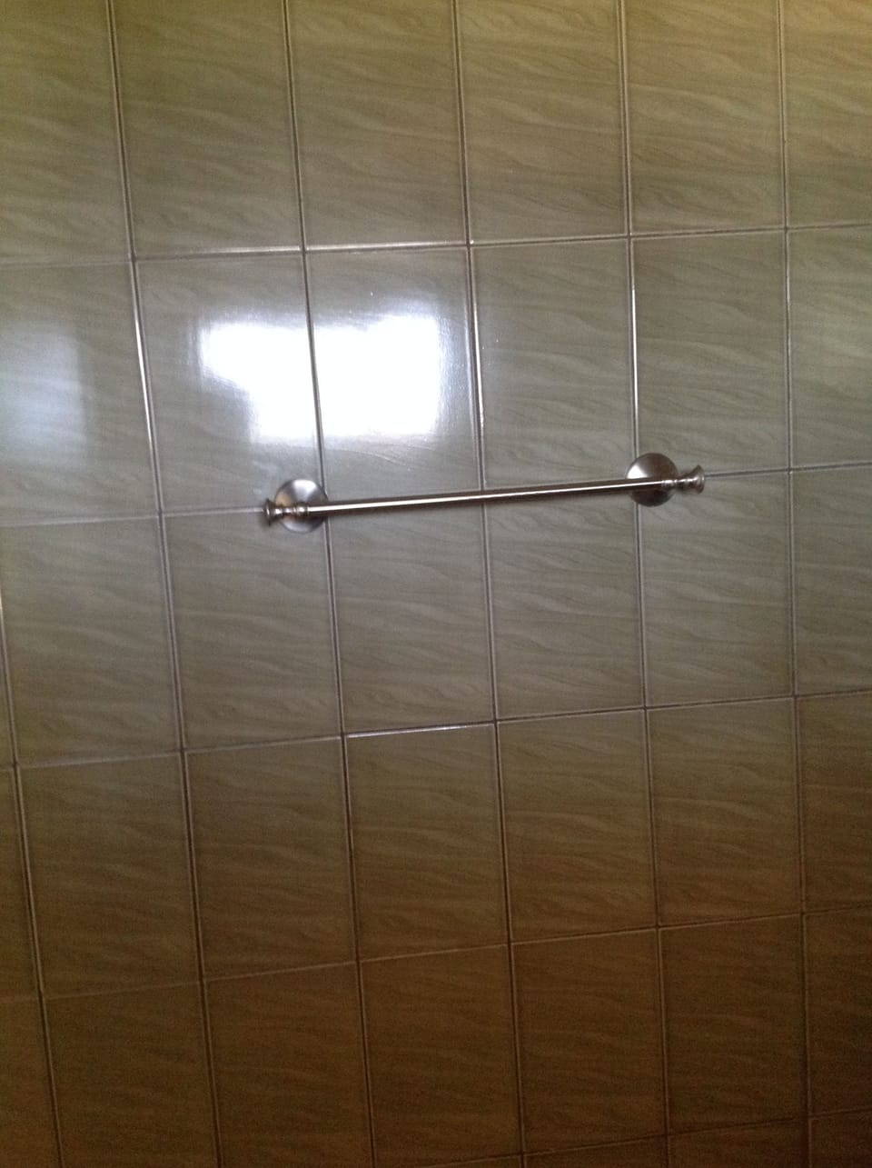 Standard Twin Room | Bathroom | Separate tub and shower, free toiletries, towels