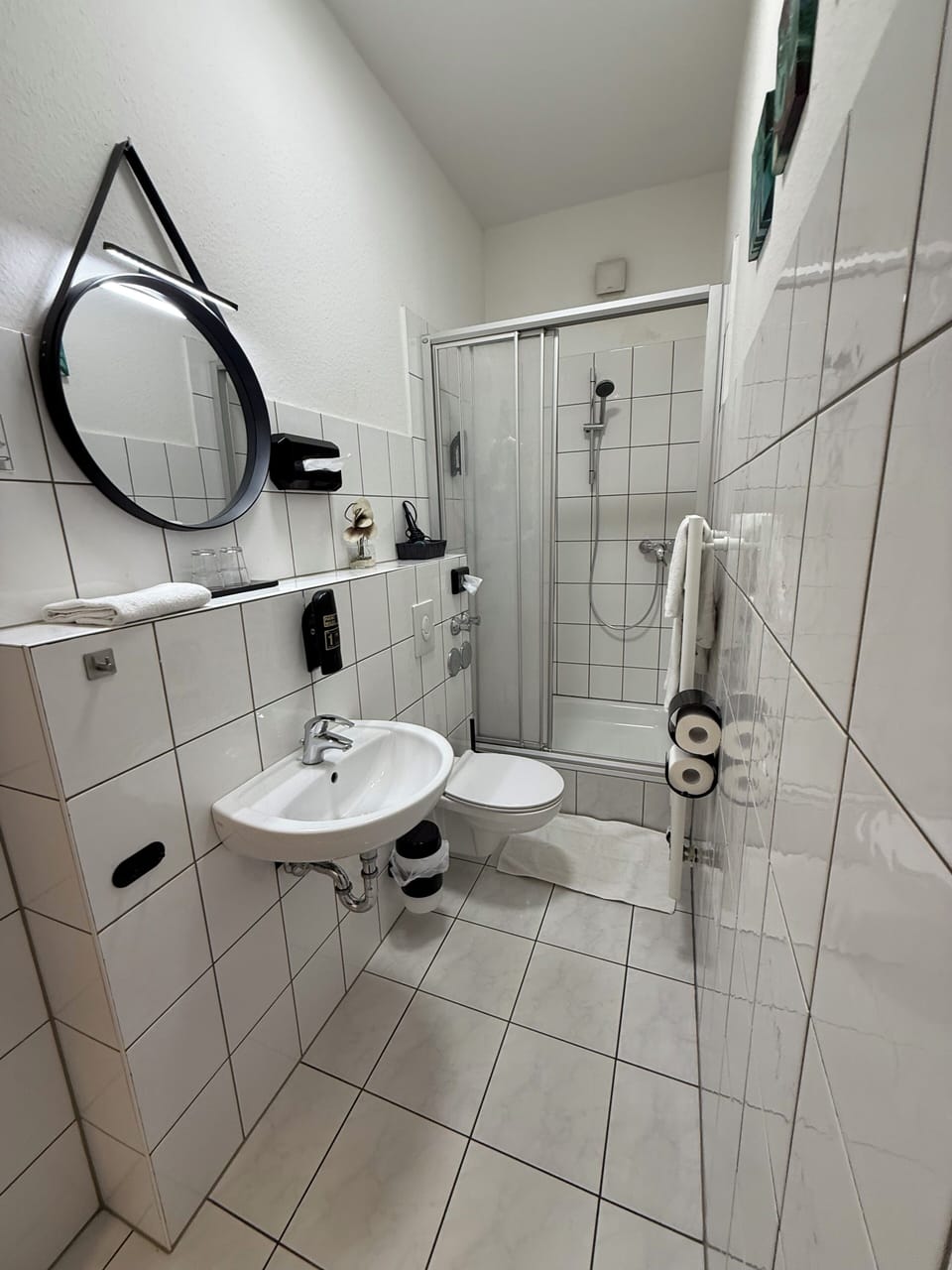 Shower, free toiletries, hair dryer, towels