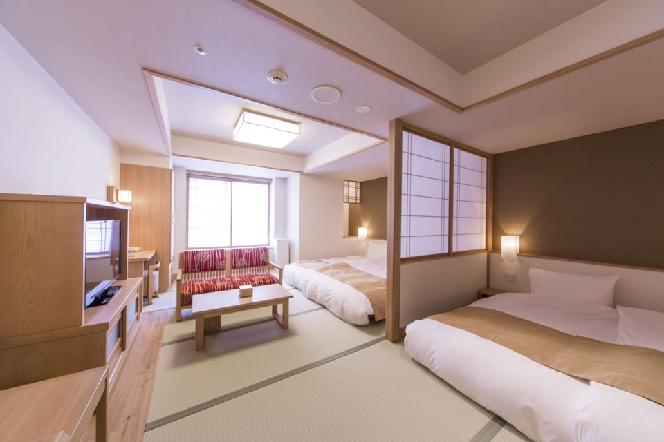 Japanese Western Style Room with 4 Beds | In-room safe, desk, WiFi (free), bed sheets