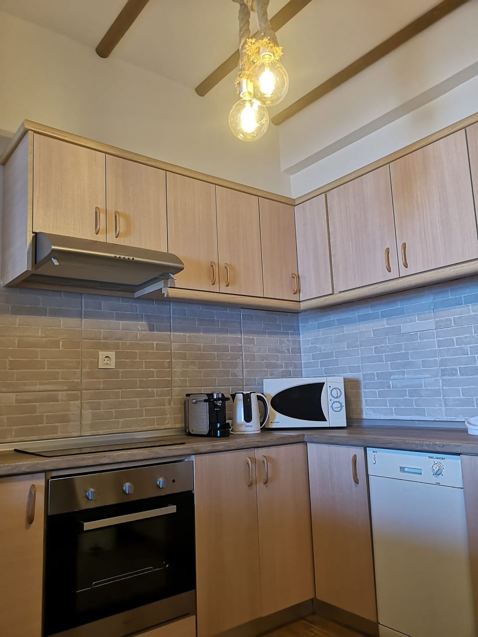 House, 4 Bedrooms, Sea View | Private kitchen | Full-size fridge, microwave, oven, stovetop