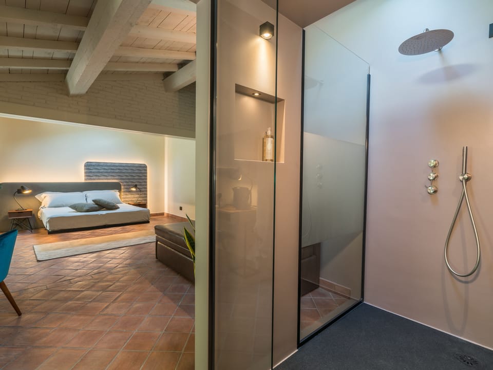 Deluxe Double or Twin Room (Lunaria) | Premium bedding, down comforters, pillowtop beds, minibar