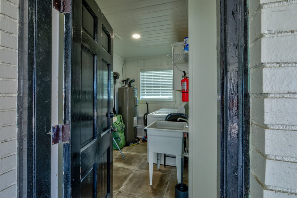 Laundry Room (with Pack-N-Play, High Chair)
