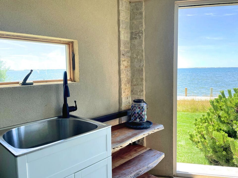 Lovely kitchenette directly facing the majestic great south bay