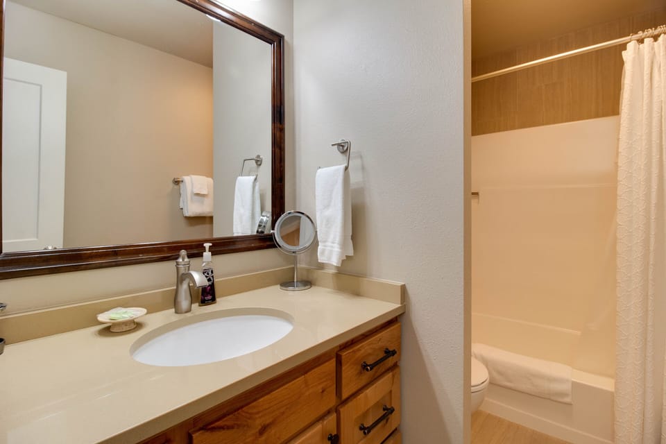 Bathroom 2- private bath for bedroom 2