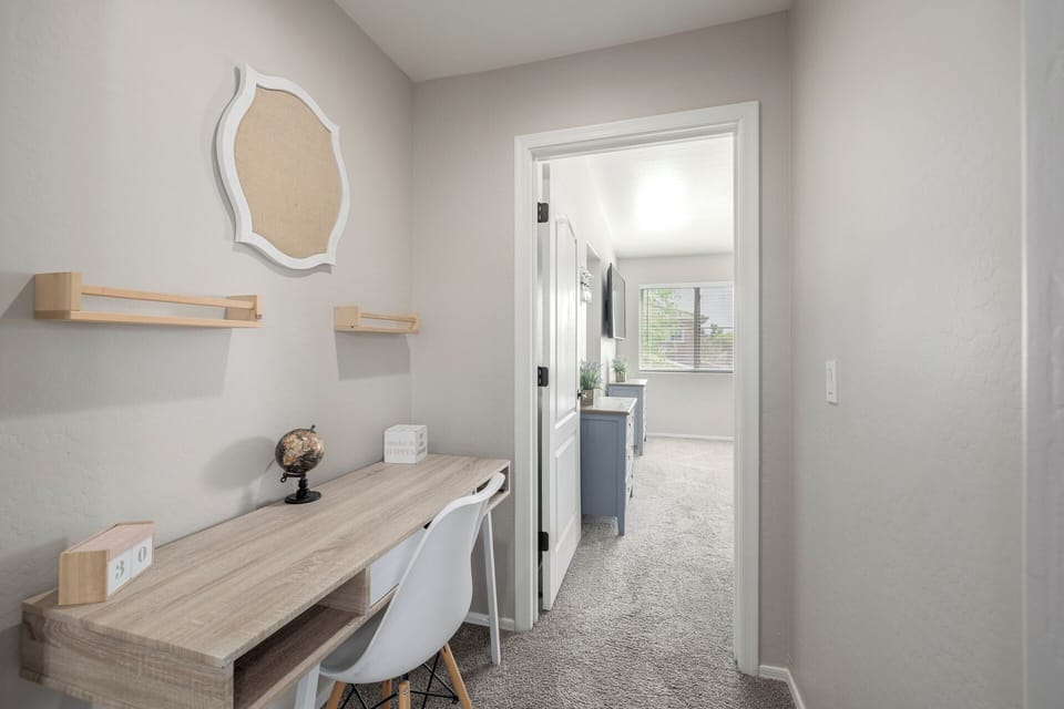 Quiet nook for working or pursuing hobbies.