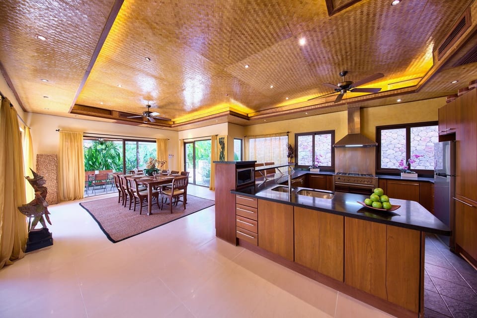 Baan Buaa 3-bed Beachside Villa
