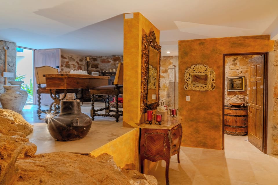 Bedroom suite