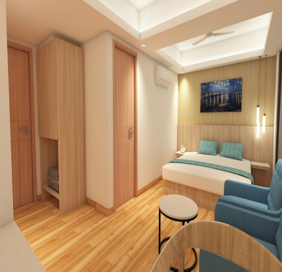 Premium bedding, pillowtop beds, desk, blackout drapes