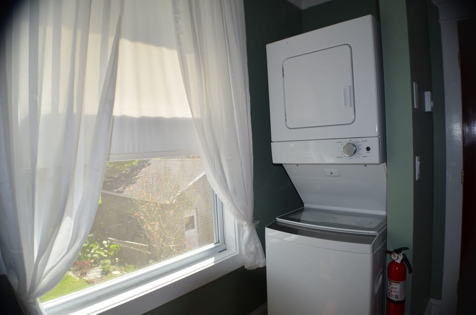 washer and dryer